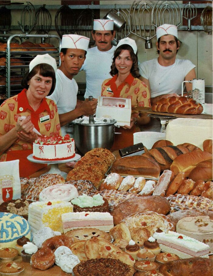 The Danish Bakery At Publix From The 1976 Annual Report