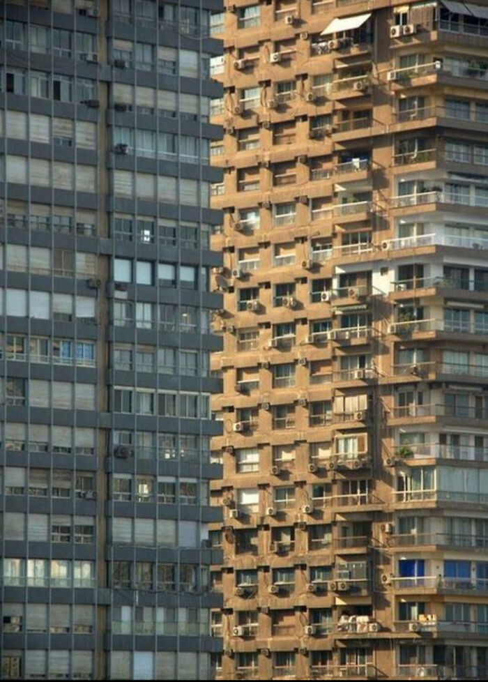 Which Building Is In The Foreground?