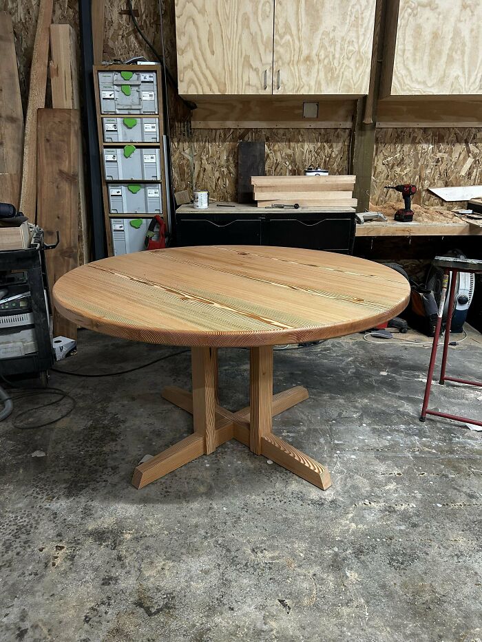 A Guy Was Giving Away Some Old Growth Douglas Fir Beams On Marketplace, So I Built Myself A Dining Table Out Of Them