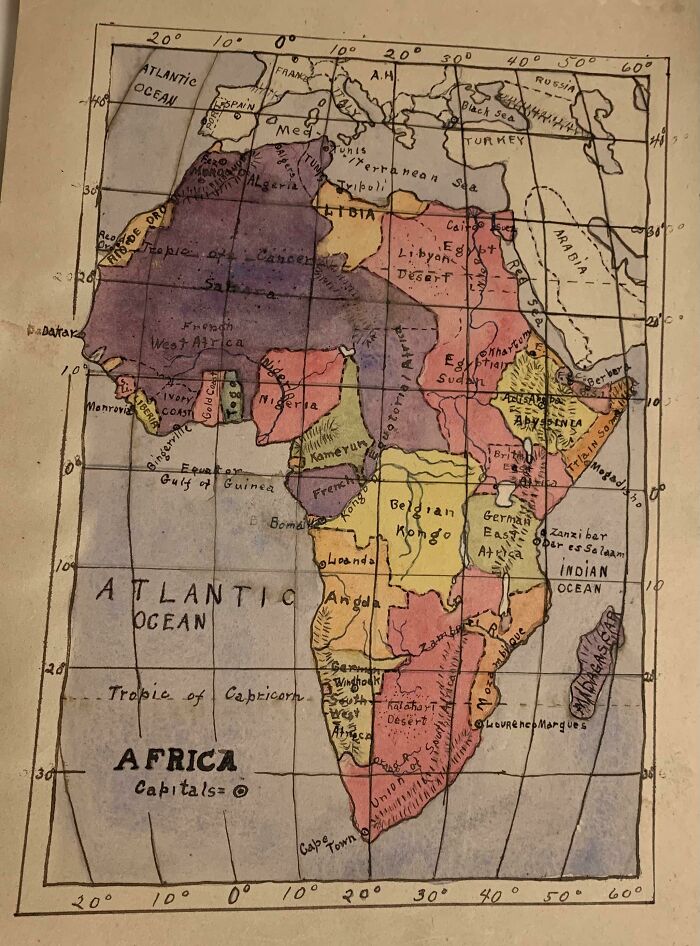 Mi bisabuelo dibujó este mapa de Africa en 1910, espero que os guste