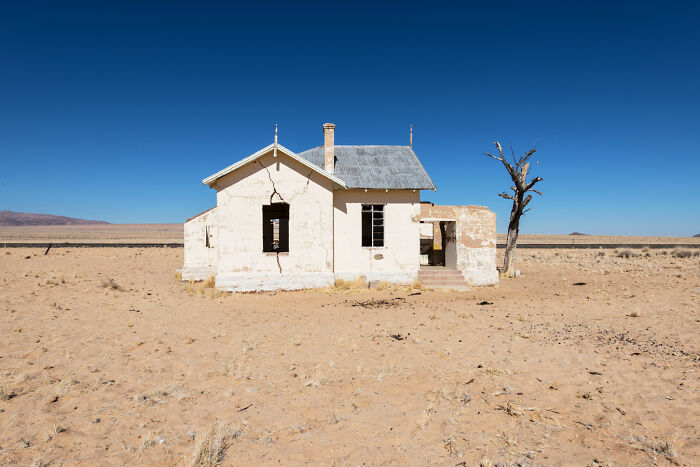 I Discovered The Forgotten Treasures Of Kolmanskop: A Namibian Ghost Town Featured In "Fallout" And "Mad Max"