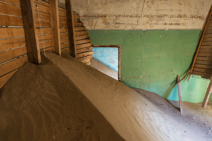 I Discovered The Forgotten Treasures Of Kolmanskop: A Namibian Ghost Town Featured In "Fallout" And "Mad Max"