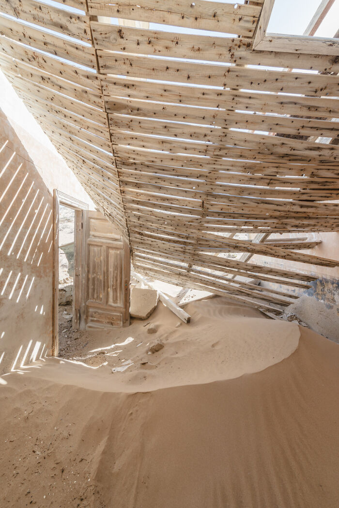 I Discovered The Forgotten Treasures Of Kolmanskop: A Namibian Ghost Town Featured In "Fallout" And "Mad Max"