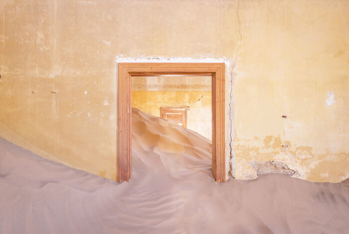 I Discovered The Forgotten Treasures Of Kolmanskop: A Namibian Ghost Town Featured In "Fallout" And "Mad Max"