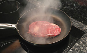 “I’ve Never Been So Disgusted With Her”: GF Cooks Guy Steaks, Pretends She’s An Idiot