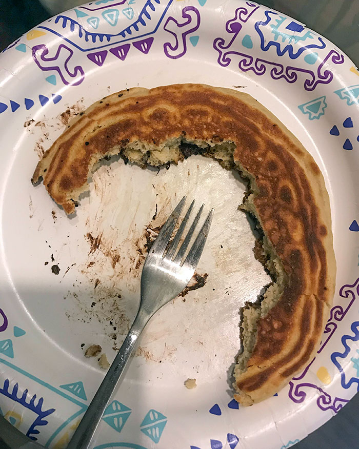 My Girlfriend Refuses To Eat The "Crust" Of A Pancake