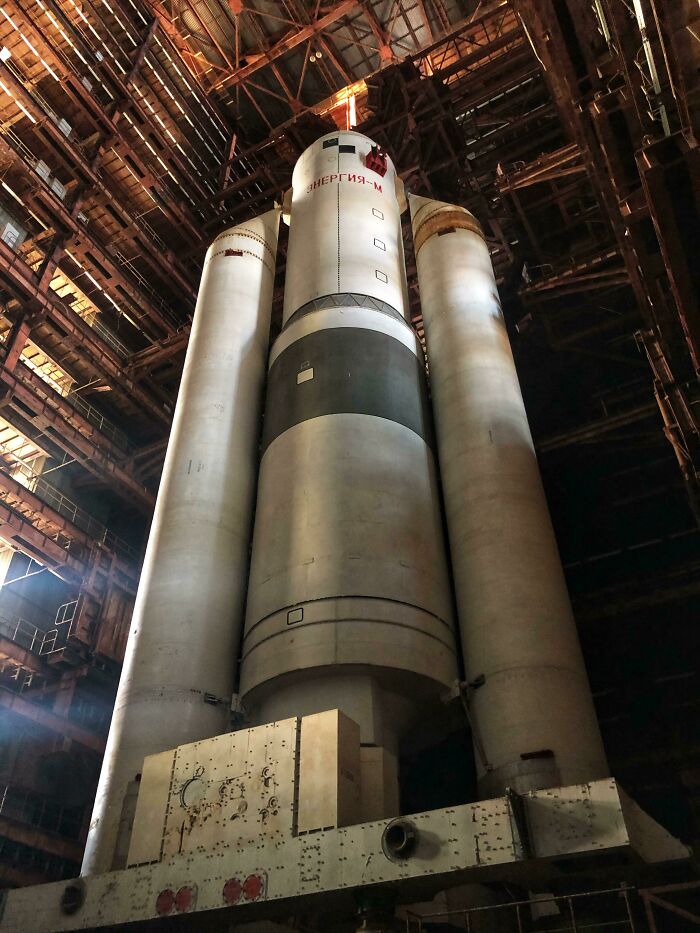 I Walked For 80 Km Through The Desert Just To See This Beauty - An Abandoned 60m Heights Space Rocket