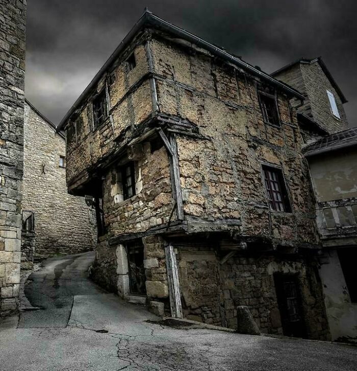 The Oldest House In France Has Been Standing There Since 1478