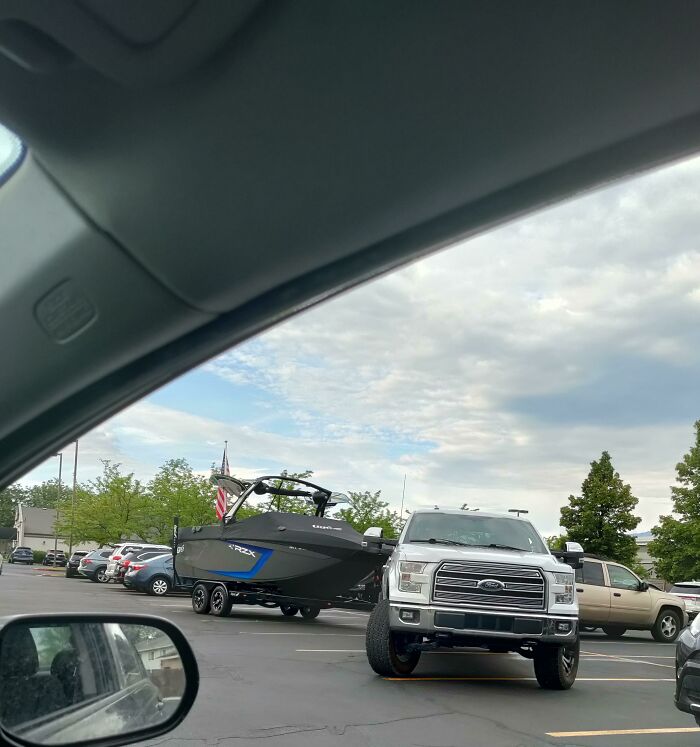 Psa - Please Don't Bring Your Boat To The Gym And Take Up 7 Stalls!