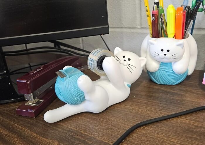 A Cat Tape Dispencer Adds A Dash Of Fun To Your Desk