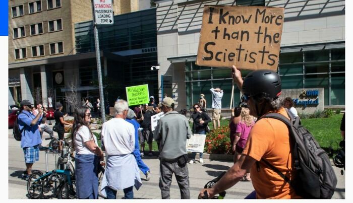 Anti Vaccine Protests, Today In Toronto. They Ain't Too Bright 😬