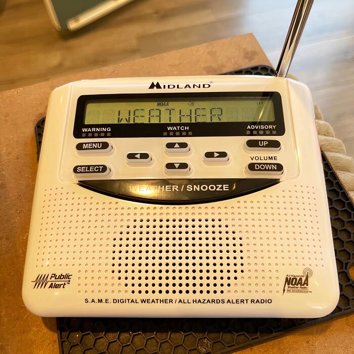 No Prepper Can Go Without A Reliable Emergency Weather Alert Radio 