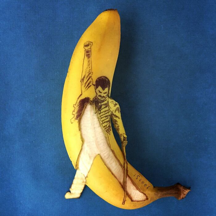 Turning Bananas Into Art, Stephan Brusche’s Whimsical Food Sculptures (Interview)