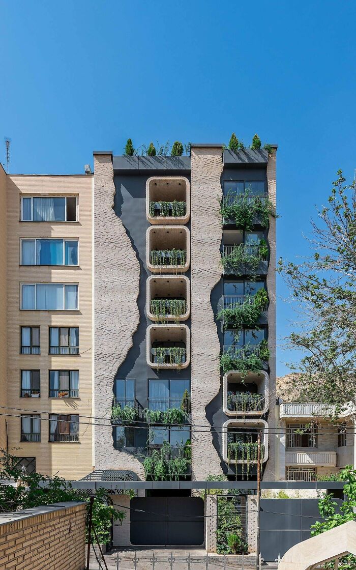 Thoughts On The Koohsar Residential Building? Designed By Ashariarchitects. Located In Shiraz, Iran