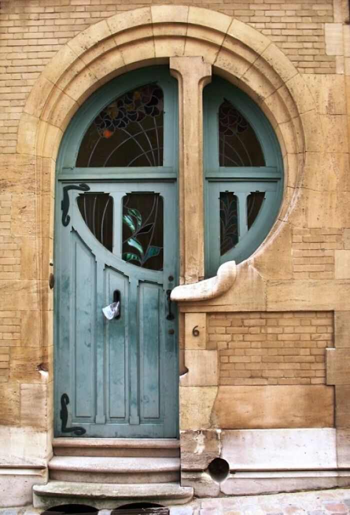 Art Nouveau Building By Delune - Brussels, Belgium