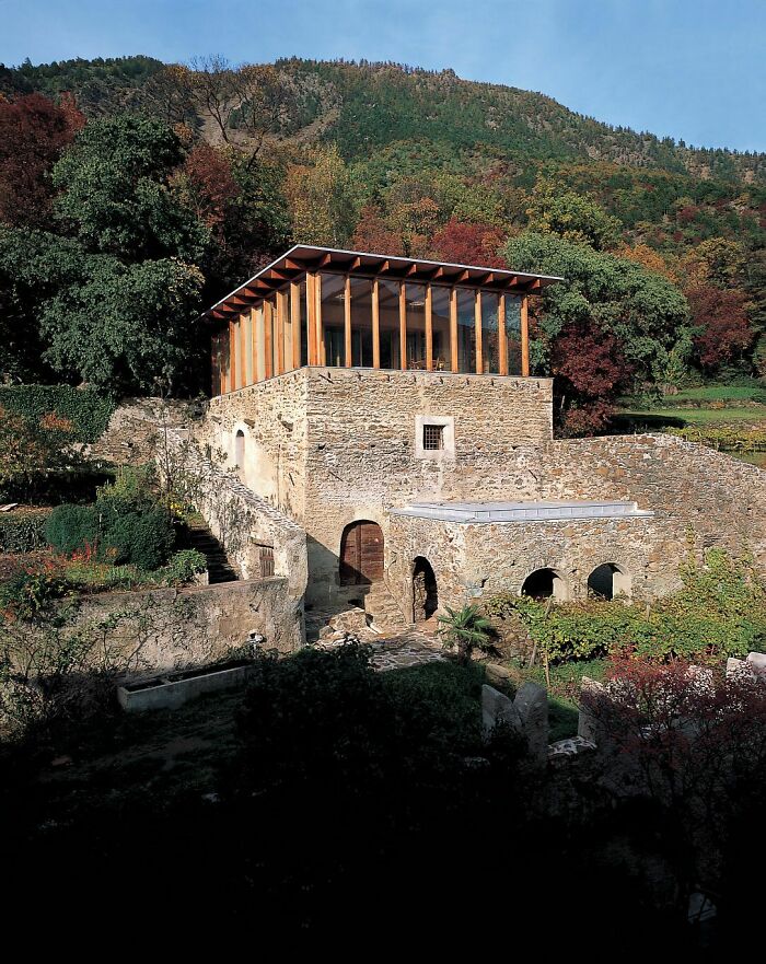 Knoll House, Italy, A Private Home Built Atop The Ruins Of A Medieval Barn. Designed By Werner Tscholl In 1997