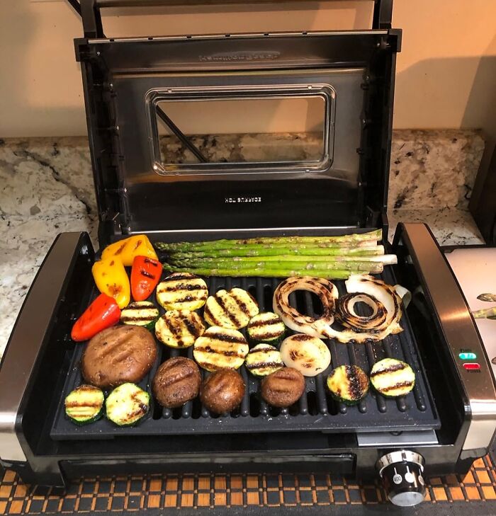 This Indoor Grill Let's Him Flex His Grilling Skills Any Time Of The Year