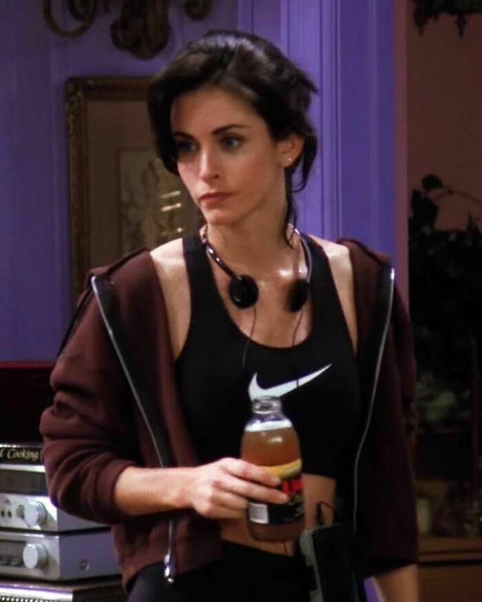 Monica Geller’s Casual Style On “Friends” Throughout The 90’s