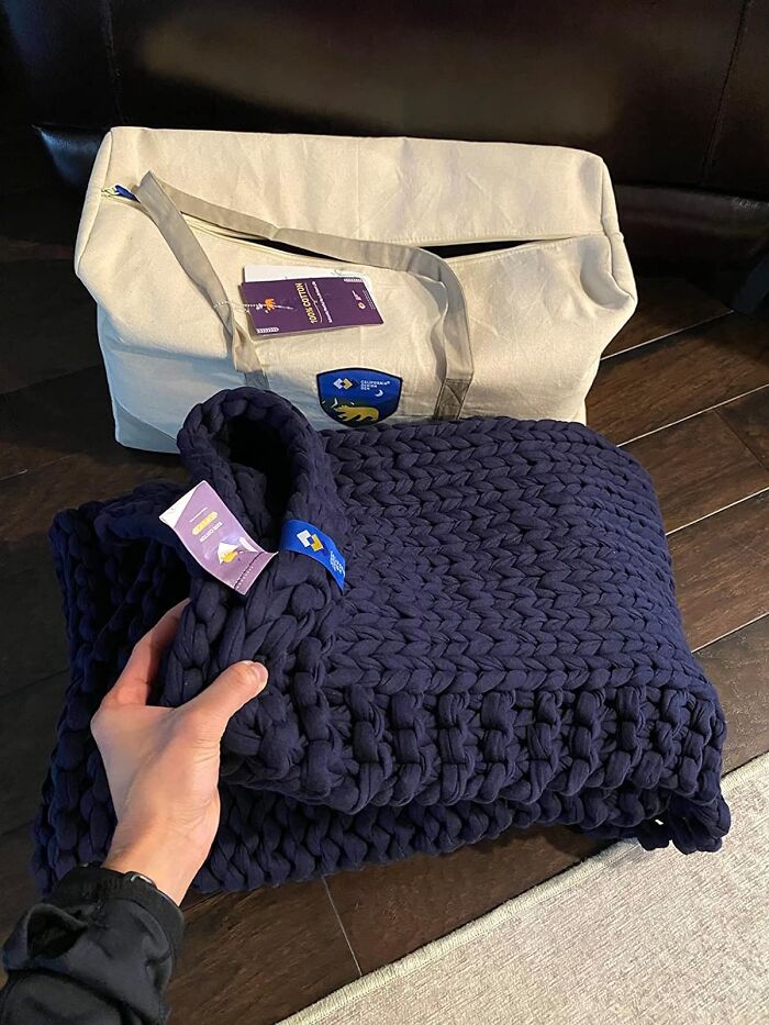 This Chunky Knit Weighted Blanket Is Here To Combat Anxiety And Keep You Cozy