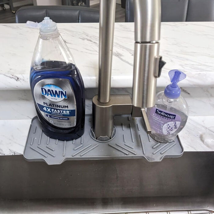  Silicone Dish Soap & Sponge Holder Mat : Even Spongebob Wouldn't Be Mad At Sitting On This Perch