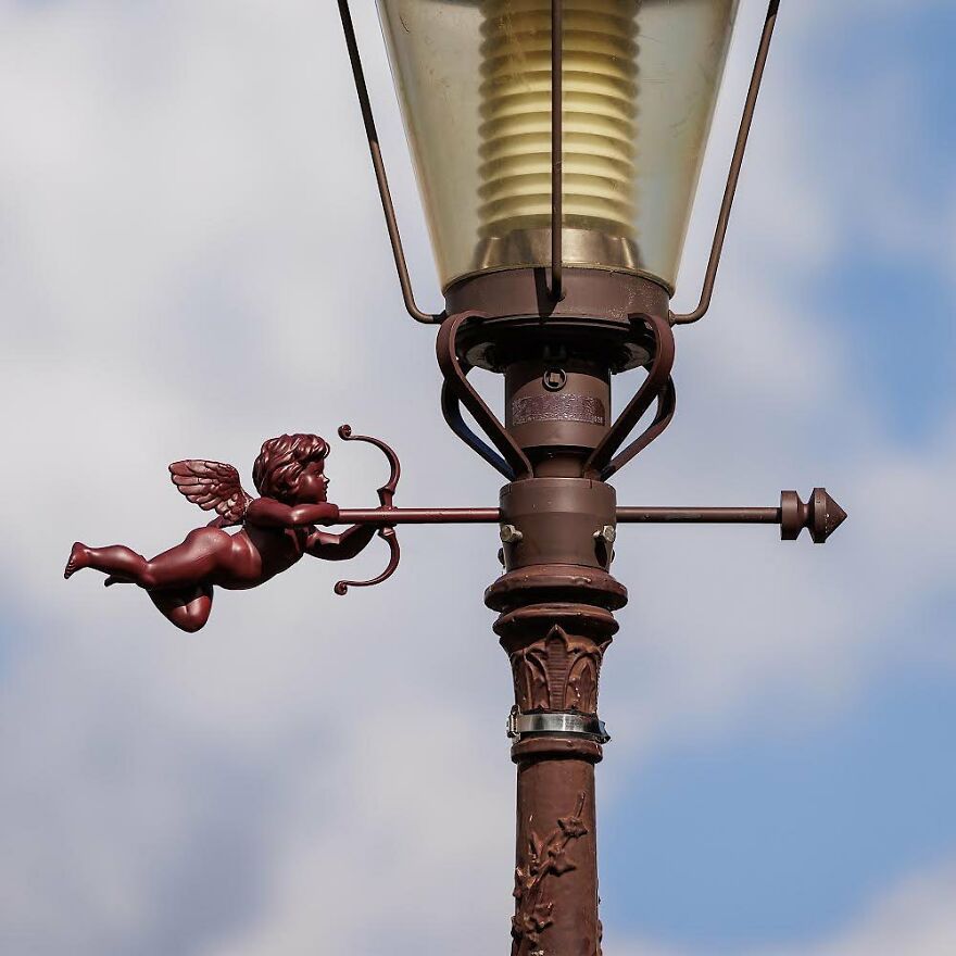 Meet Frankey: The Master Of Surprise In Amsterdam's Streets (New Pics)