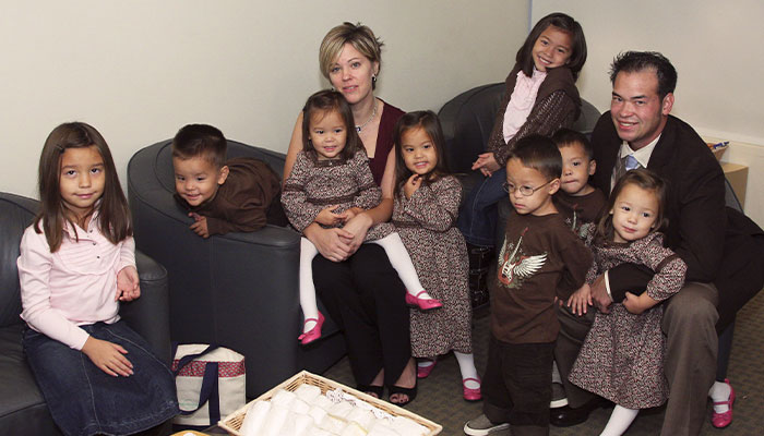 Kate Gosselin Shares Pic Of Sextuplets For Their 20th Birthday, But Fans Note Painful Implication