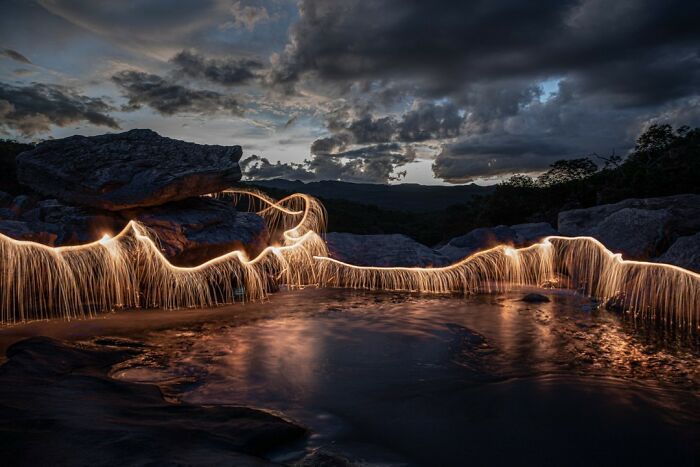 Light Drips From Trees In Long-Exposure Photos By Vitor Schietti (21 Pics)