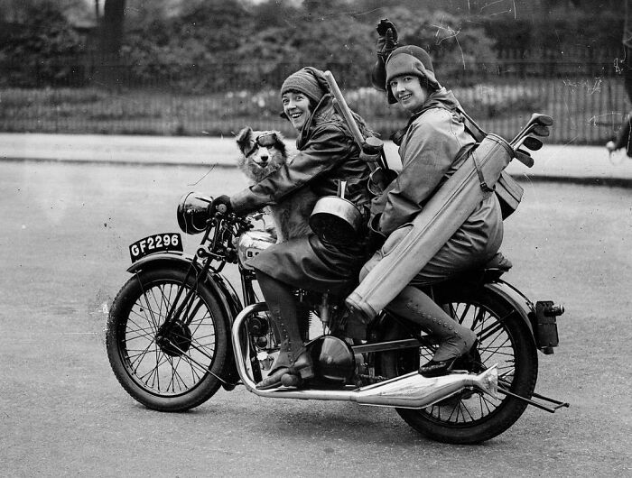 Fully-Packed Londoners Leave Town, Carrying Golf Clubs And A Happy Dog, For An Easter Holiday Break In 1930