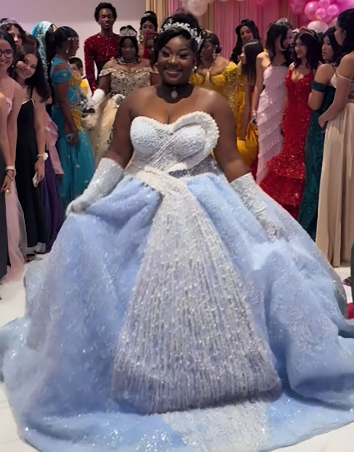 Florida High School’s “Once Upon A Time” Prom Goes Viral For Stunning Met-Gala-Level Outfits