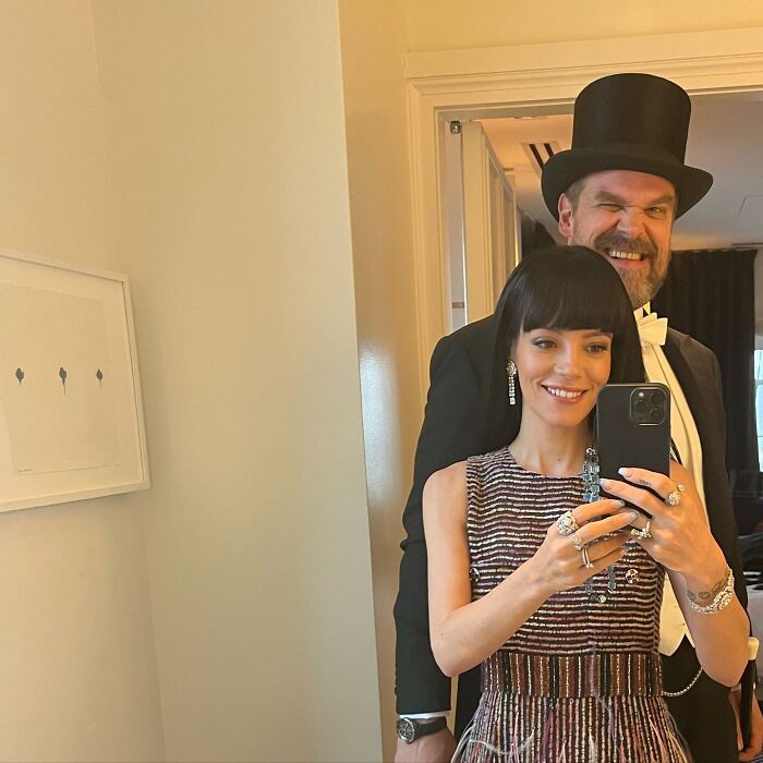 Lily Allen Says She Lets Husband David Harbour Control Her Phone Because Smartphones Are "Evil"