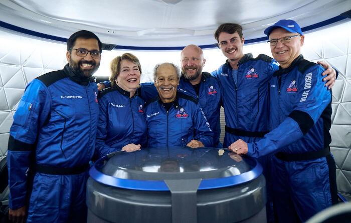 90 Y.O. Ed Dwight Became The Oldest Person And 21st African-American Man To Go To Space