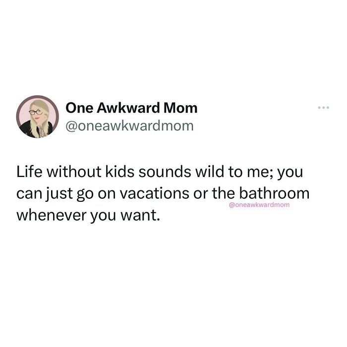 One-Awkward-Mom-Memes