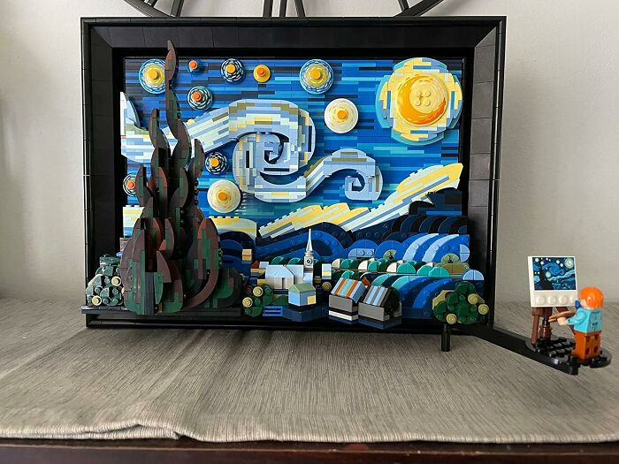 Now Ear Is A Clever Gift! This LEGO Vincent Van Gogh Set Will Keep You Busy For Many Starry Nights