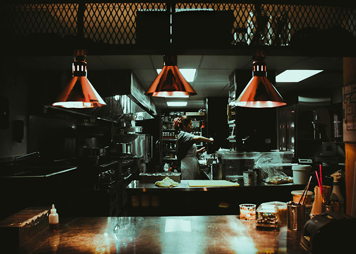 40 Red Flags Indicating You Should Immediately Leave The Restaurant You’re At