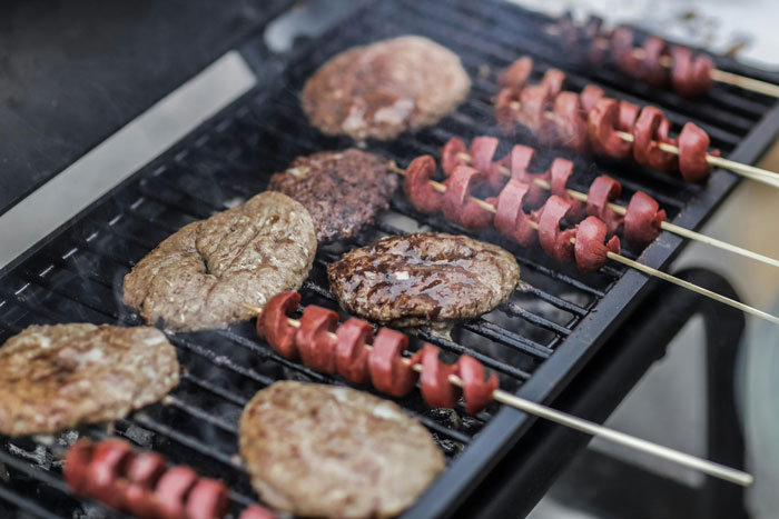 Guy Ponders If He Went Too Far After Kicking Sister's New Yet Entitled BF Out Of His Family Cookout