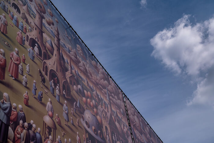 "Through The Eyes Of Hieronymus Bosch": Digital Art Collective Smack Creates 53 Meters-Wide Artwork