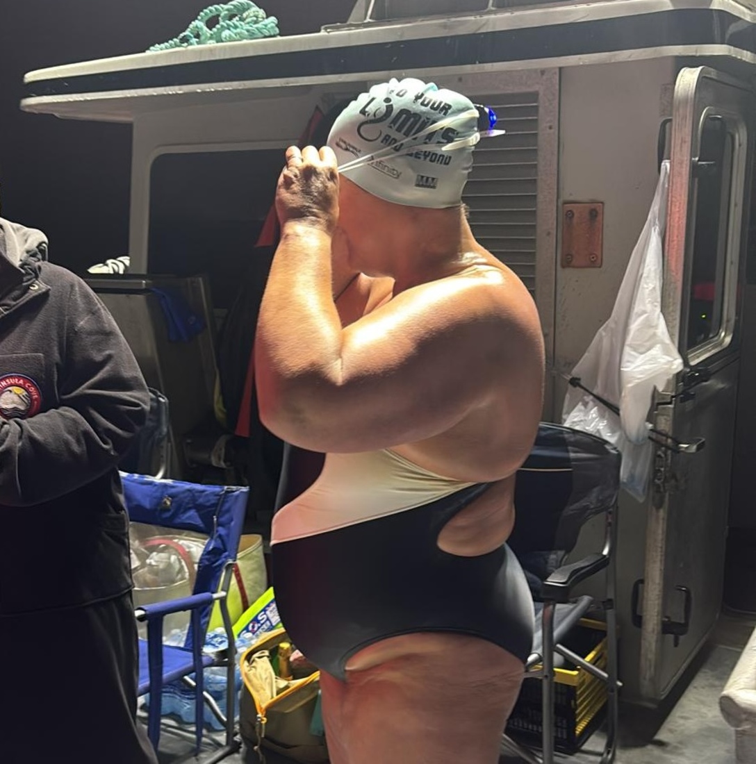 Amy Appelhans Gubser Completed A 17-Hour Swimming Journey Through Cold, Shark-Inhabited Waters