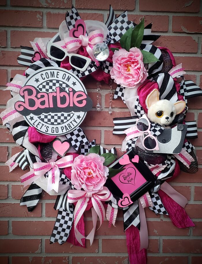 I Created A Wreath For Decorating A Barbie Themed Party - 49