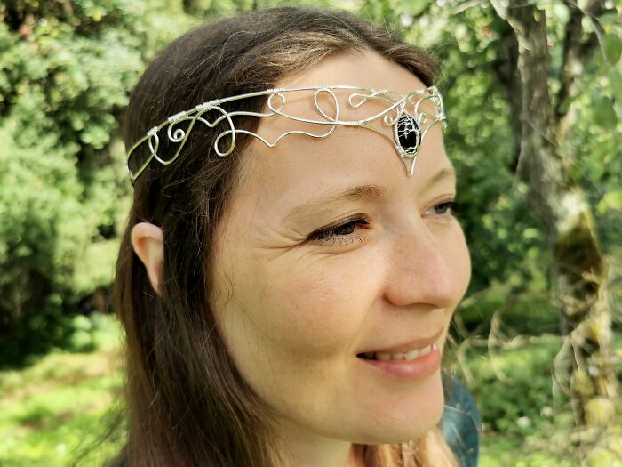 I Made An Elven Crown With Wire And A Labradorite Gemstone