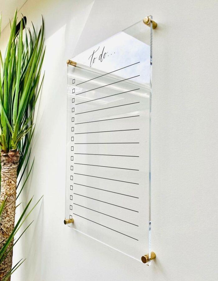 If Your Bestie Needs A Little Organizational Help, This Acrylic To Do List For The Wall Is Just The Thing