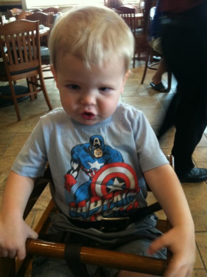 Dad Tip: Broken Straps On Restaurant High Chair? Daddy's Belt To The Rescue