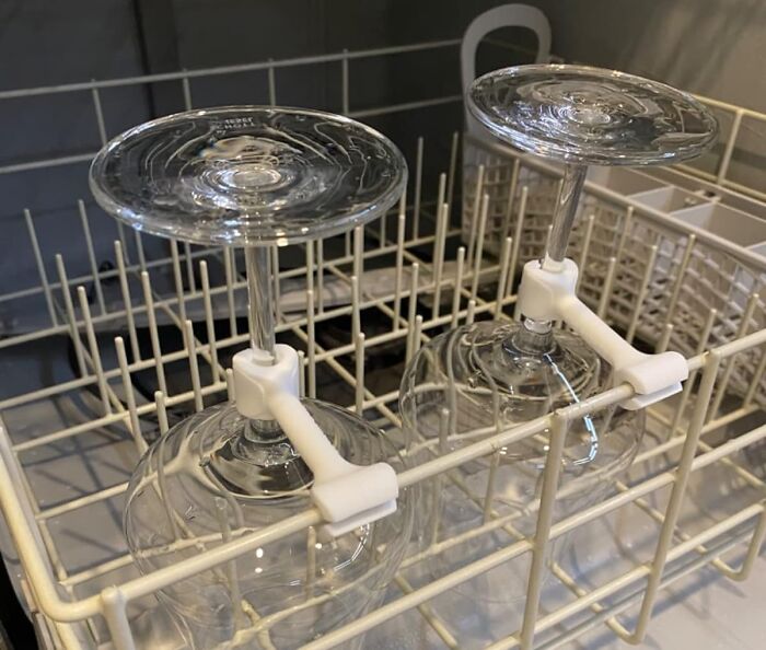If you have trouble loading dishes properly into your dishwasher, this dishwasher attachment will make it much easier.
