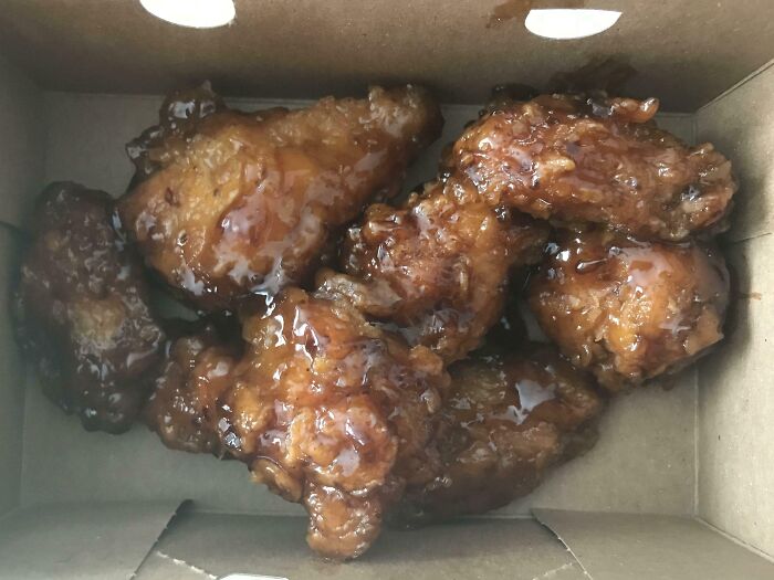 At 7-Eleven, I Asked The Cashier How Much For 8 Wings, She Said 10.50, Then I Asked How Much For 6, She Said 7.50. I Ordered 6 Wings. She Smiled At Me And Said “I Think I Understand”