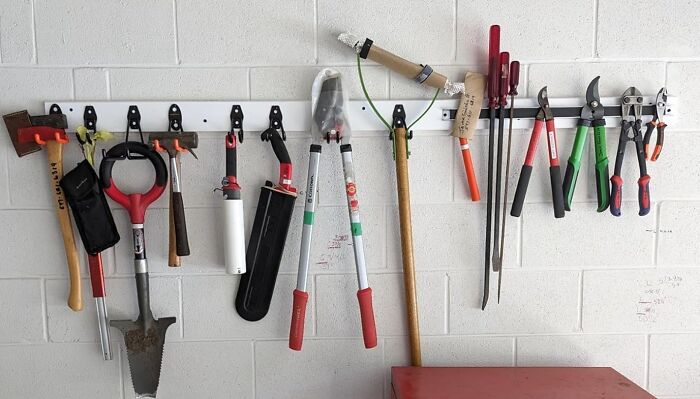  Heavy Duty Garage Hooks : Your Garage Gear's New Hangout