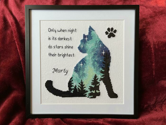 I Just Finished A Memorial Piece For My Coworker’s Cat. The Recipient Is An Avid Night Sky Photographer, So I Hope It Will Suit His Style Nicely