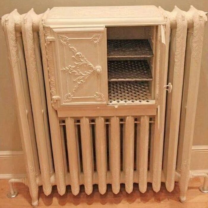 Victorian Era Radiator With Bread Warmer