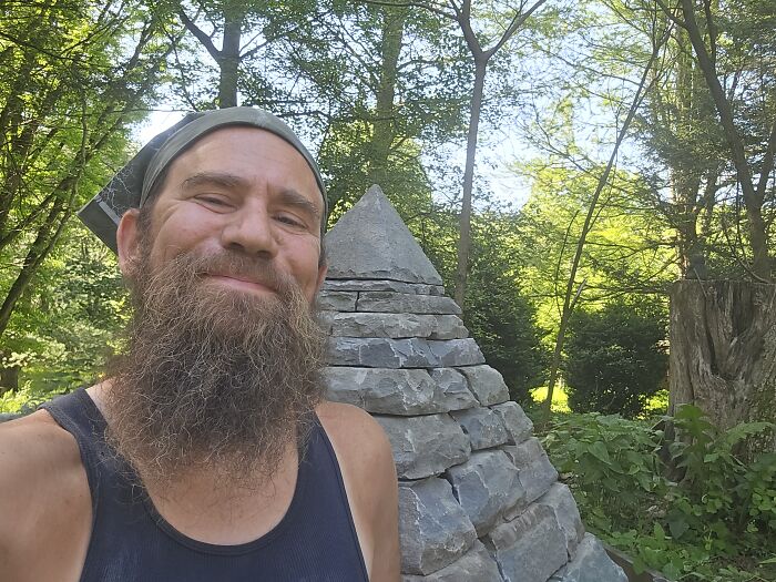 I Built A Stone Pyramid In New York