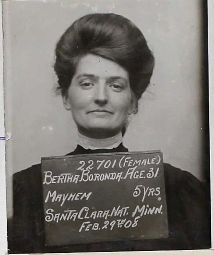 This Is Bertha Boronda.⁠ ⁠ Bertha Was Sentenced To 5 Years In Prison For “Mayhem” In 1908.⁠ ⁠ Bertha Cut Off Her Husband’s Penis With A Straight Razor And Fled The Scene By Bicycle