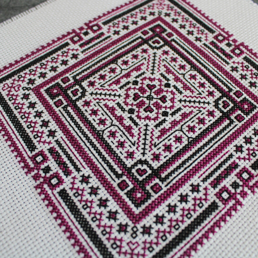 My Quick And Easy Cross Stitch Patterns (25 Pics)