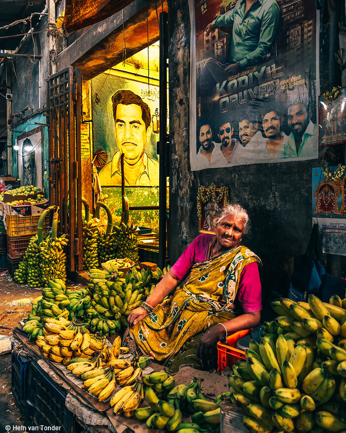 1st Place, Pink Lady® Food Photographer Of The Year (The Gulf): Market Lady By Hein Van Tonder